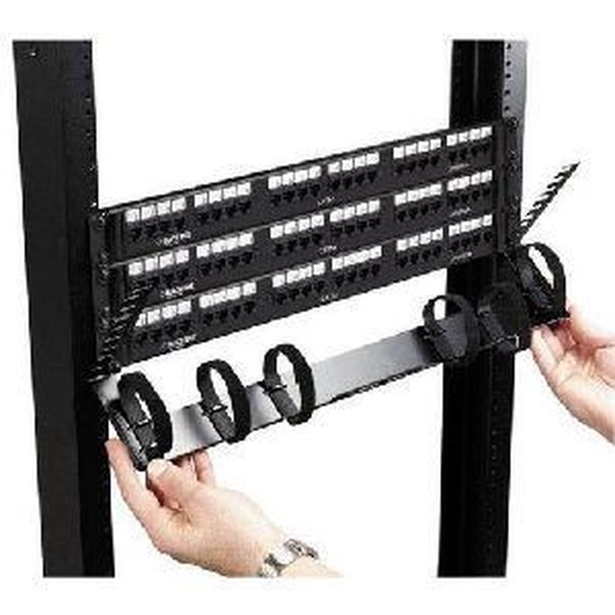 Black Box - Zero U-Height Cable Manager - JPM500A-R2